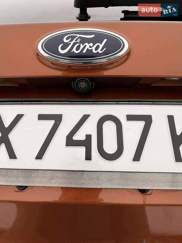 Внедорожник / Кроссовер Ford Escape 2016 в Киеве