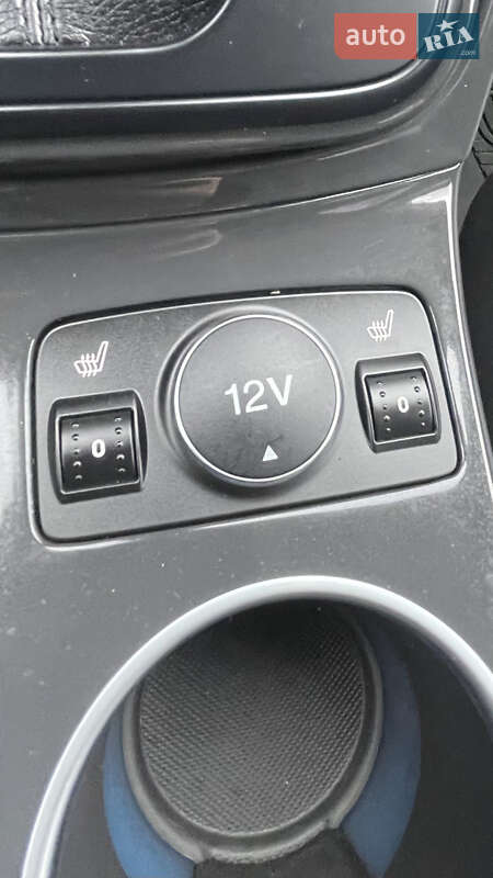 Внедорожник / Кроссовер Ford Escape 2015 в Тернополе фото 30 Внедорожник / Кроссовер Ford Escape 2015 в Тернополе