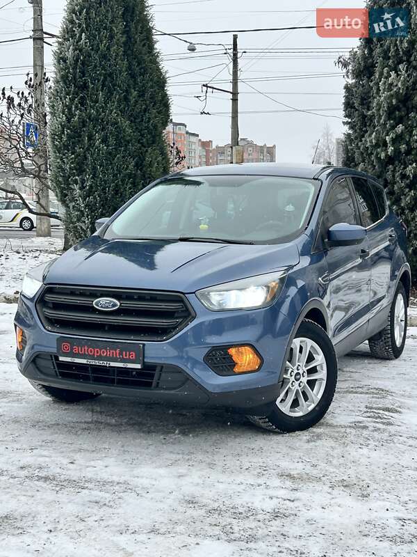 Позашляховик / Кросовер Ford Escape 2018 в Сумах