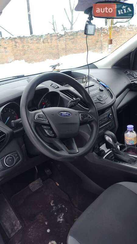 Позашляховик / Кросовер Ford Escape 2017 в Дубні фото 9 Позашляховик / Кросовер Ford Escape 2017 в Дубні
