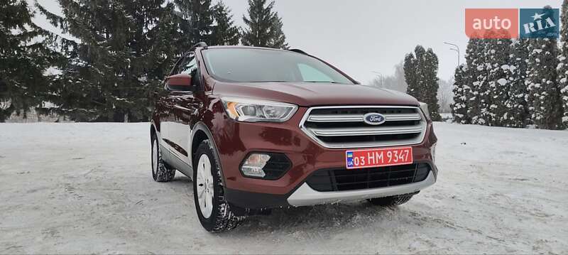 Позашляховик / Кросовер Ford Escape 2018 в Дубні фото 11 Позашляховик / Кросовер Ford Escape 2018 в Дубні