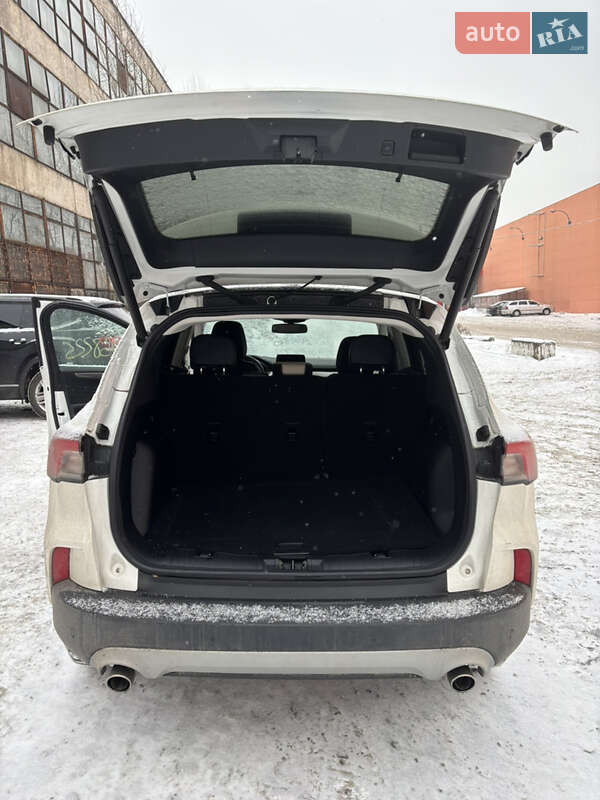 Позашляховик / Кросовер Ford Escape 2022 в Києві фото 15 Позашляховик / Кросовер Ford Escape 2022 в Києві