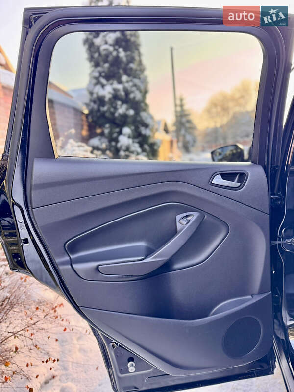 Внедорожник / Кроссовер Ford Escape 2018 в Киеве фото 22 Внедорожник / Кроссовер Ford Escape 2018 в Киеве