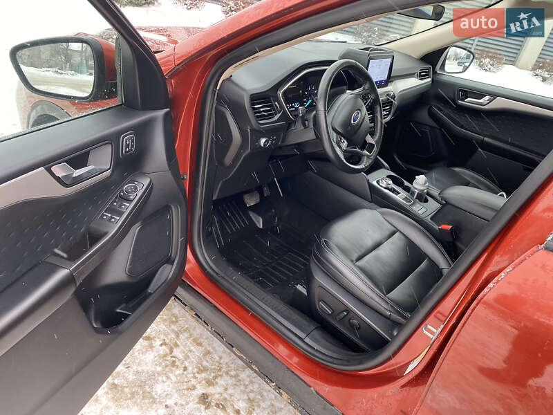 Внедорожник / Кроссовер Ford Escape 2019 в Киеве