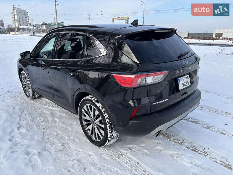 Внедорожник / Кроссовер Ford Escape 2020 в Киеве фото 37 Внедорожник / Кроссовер Ford Escape 2020 в Киеве