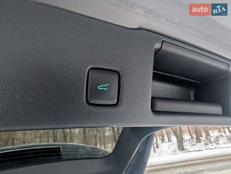 Внедорожник / Кроссовер Ford Escape 2023 в Борисполе