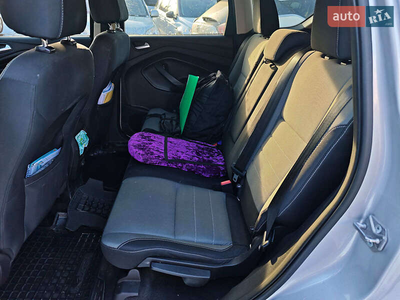 Внедорожник / Кроссовер Ford Escape 2015 в Харькове