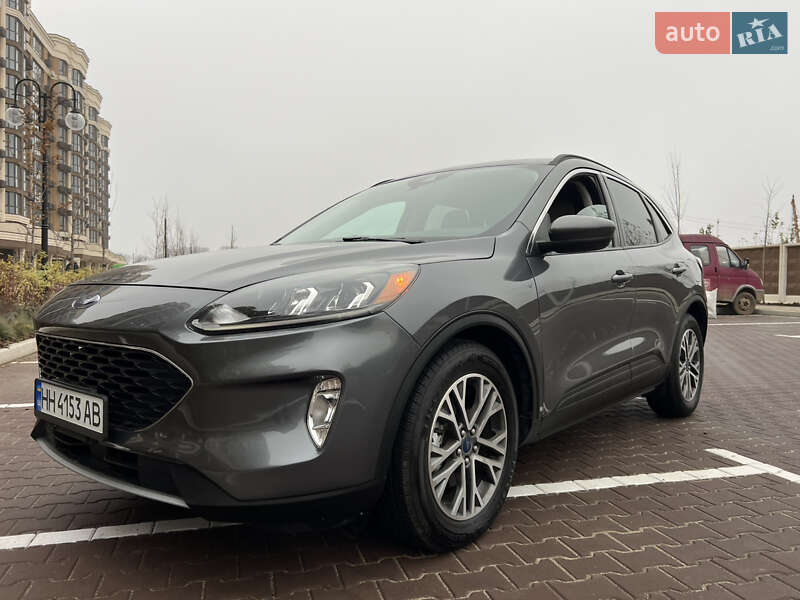Позашляховик / Кросовер Ford Escape 2021 в Києві