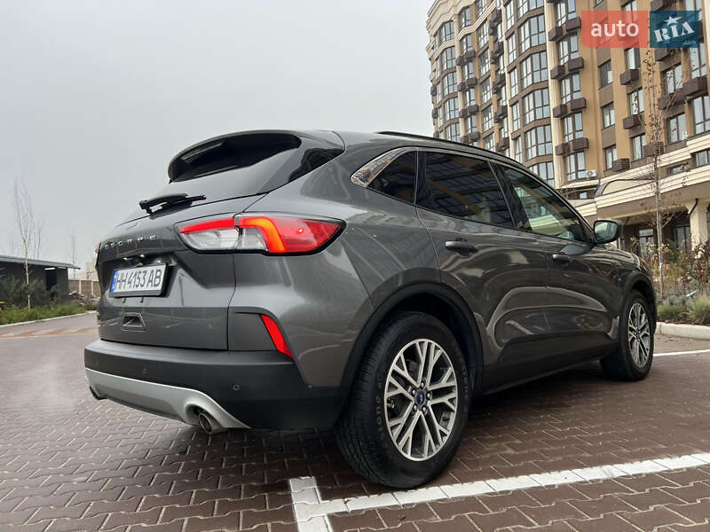Позашляховик / Кросовер Ford Escape 2021 в Києві