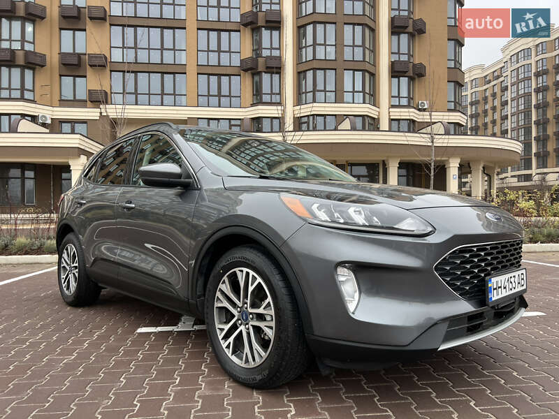 Позашляховик / Кросовер Ford Escape 2021 в Києві