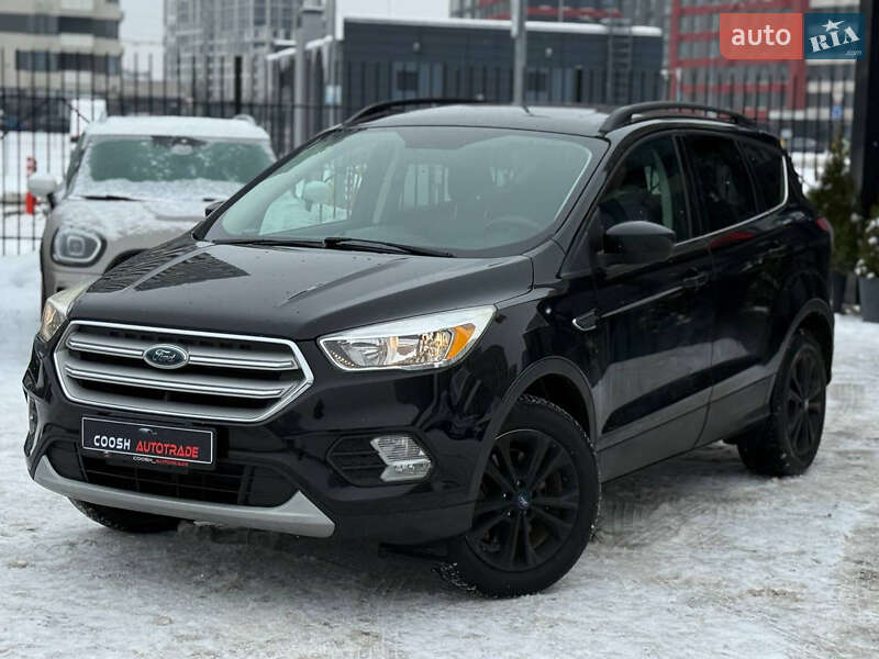 Позашляховик / Кросовер Ford Escape 2018 в Києві