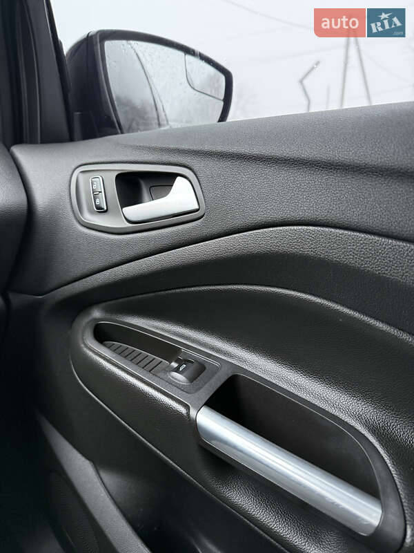 Внедорожник / Кроссовер Ford Escape 2016 в Лубнах фото 65 Внедорожник / Кроссовер Ford Escape 2016 в Лубнах