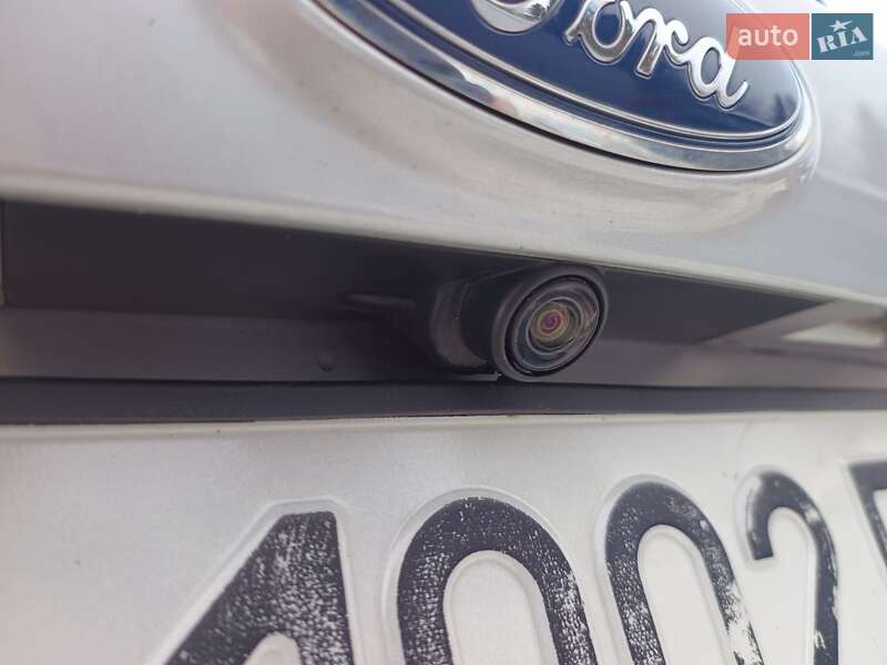 Позашляховик / Кросовер Ford Escape 2017 в Тернополі