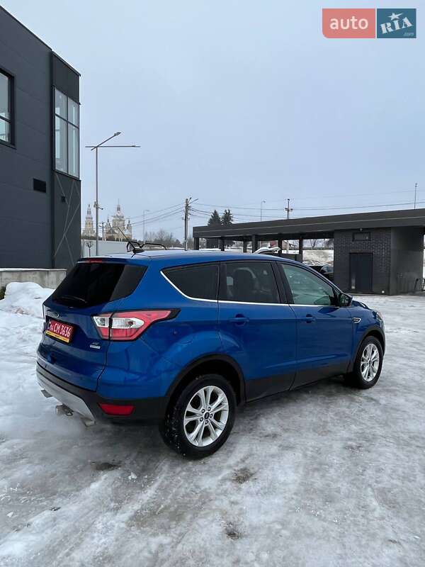 Позашляховик / Кросовер Ford Escape 2017 в Львові