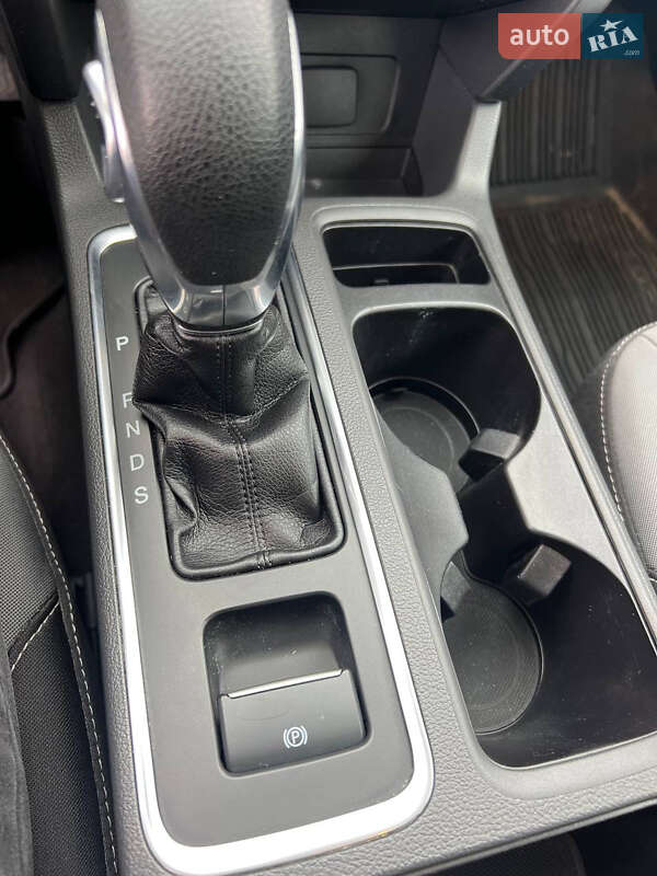 Внедорожник / Кроссовер Ford Escape 2017 в Тернополе фото 15 Внедорожник / Кроссовер Ford Escape 2017 в Тернополе