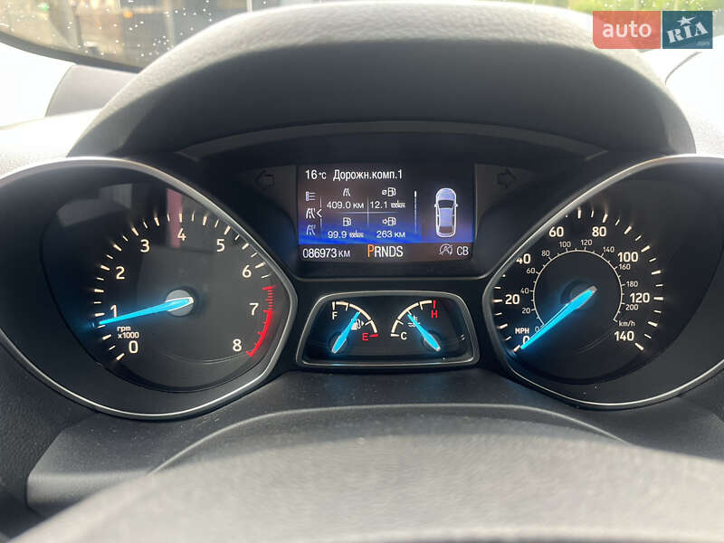 Внедорожник / Кроссовер Ford Escape 2016 в Ужгороде