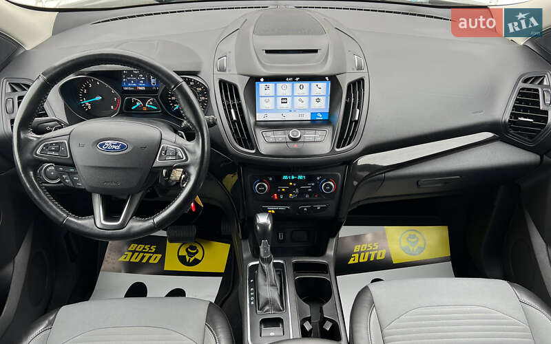 Позашляховик / Кросовер Ford Escape 2018 в Львові