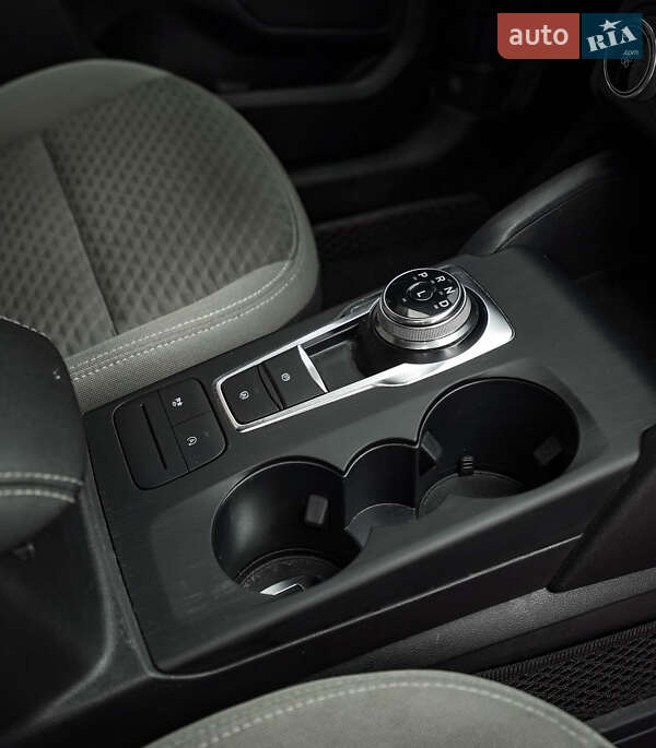 Внедорожник / Кроссовер Ford Escape 2020 в Харькове