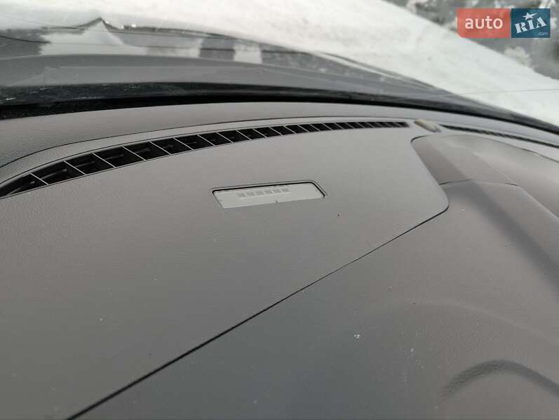 Позашляховик / Кросовер Ford Escape 2018 в Дубні