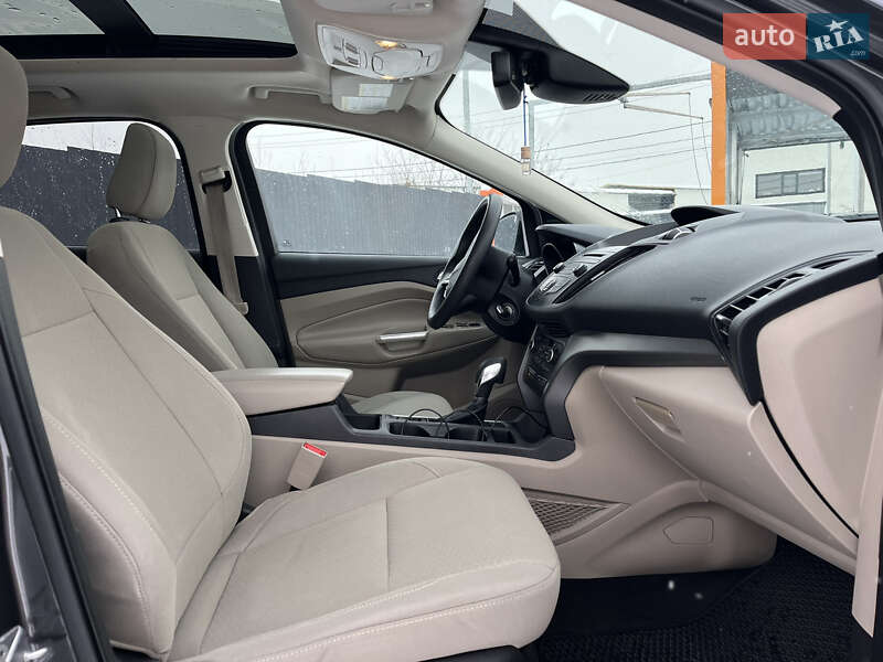 Позашляховик / Кросовер Ford Escape 2018 в Софіївській Борщагівці