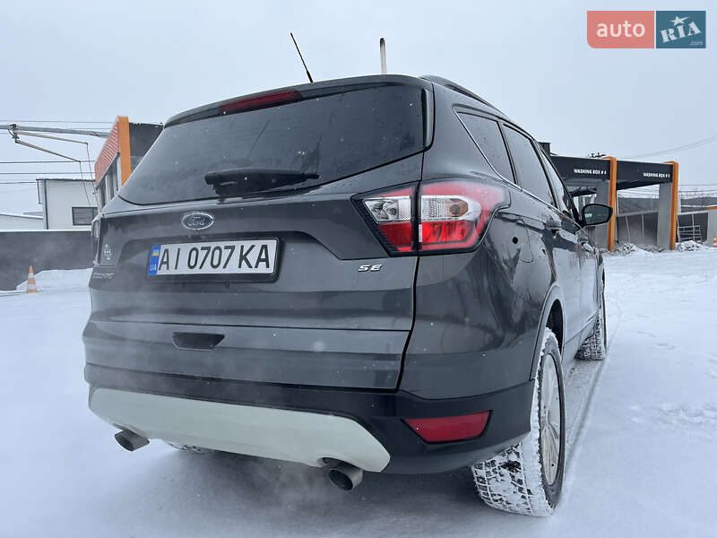 Позашляховик / Кросовер Ford Escape 2018 в Софіївській Борщагівці
