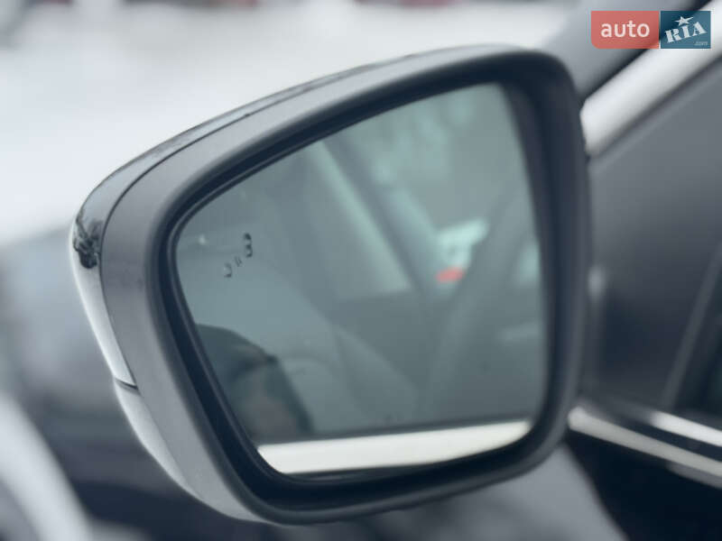 Позашляховик / Кросовер Ford Escape 2021 в Стрию