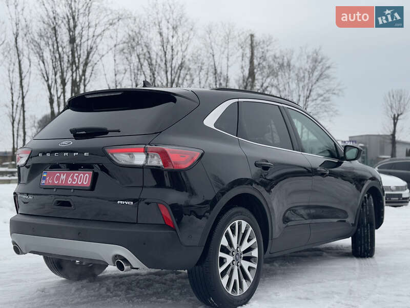 Позашляховик / Кросовер Ford Escape 2021 в Стрию