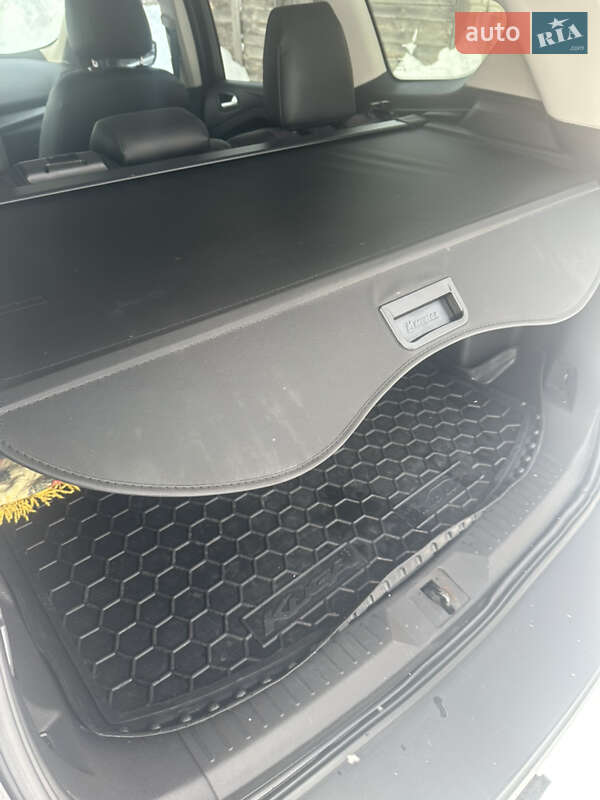 Позашляховик / Кросовер Ford Escape 2013 в Івано-Франківську