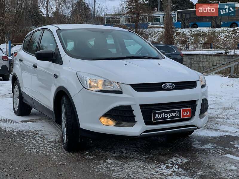 Позашляховик / Кросовер Ford Escape 2015 в Вінниці