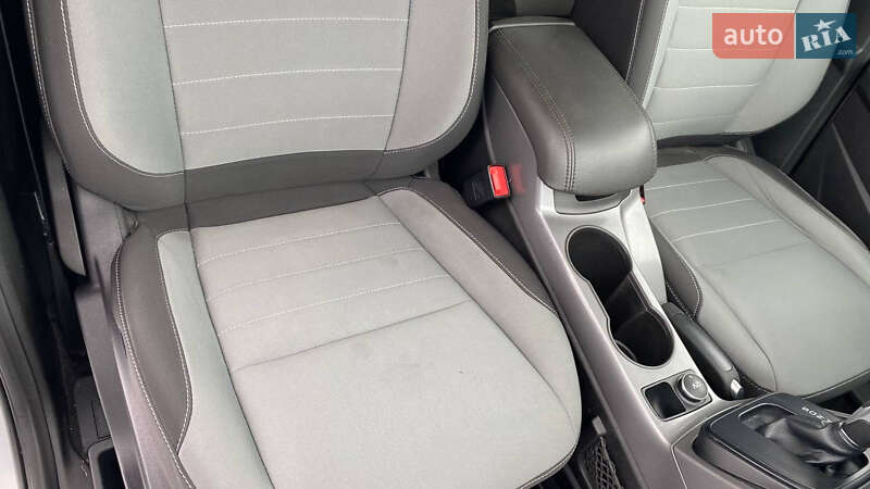 Внедорожник / Кроссовер Ford Escape 2015 в Жмеринке фото 11 Внедорожник / Кроссовер Ford Escape 2015 в Жмеринке