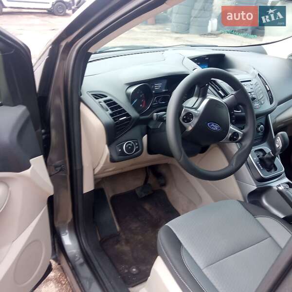 Внедорожник / Кроссовер Ford Escape 2015 в Сумах фото 3 Внедорожник / Кроссовер Ford Escape 2015 в Сумах
