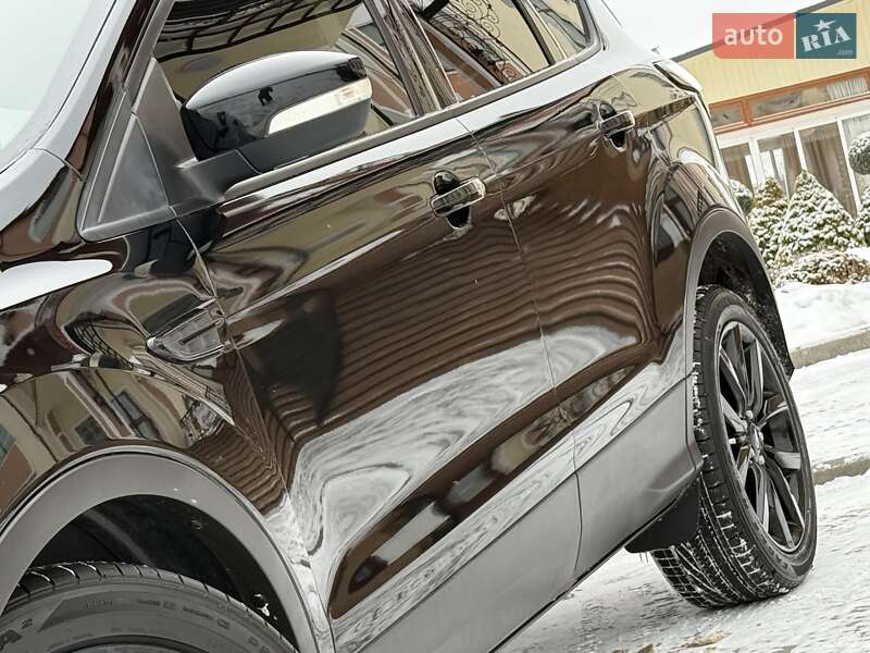 Позашляховик / Кросовер Ford Escape 2018 в Дрогобичі