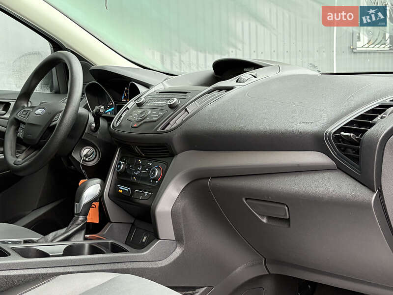 Позашляховик / Кросовер Ford Escape 2018 в Трускавці