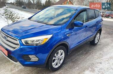 Внедорожник / Кроссовер Ford Escape 2017 в Дубно