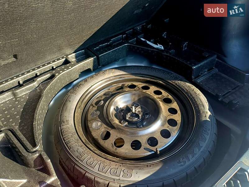 Внедорожник / Кроссовер Ford Escape 2023 в Полтаве