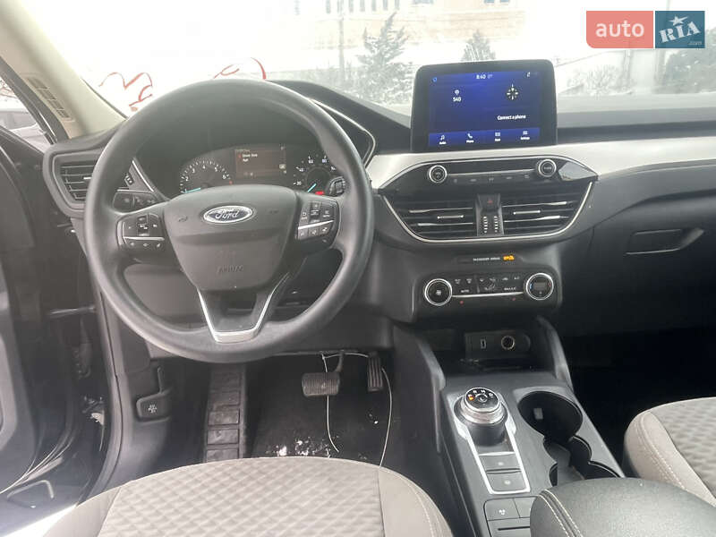 Позашляховик / Кросовер Ford Escape 2020 в Львові