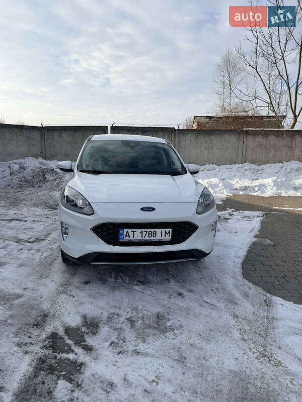 Внедорожник / Кроссовер Ford Escape 2022 в Ивано-Франковске
