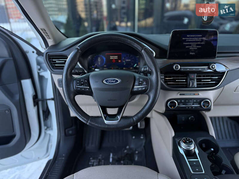 Позашляховик / Кросовер Ford Escape 2020 в Києві