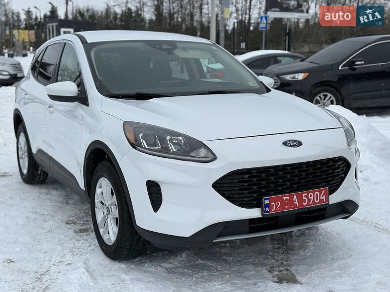 Позашляховик / Кросовер Ford Escape 2020 в Умані фото Позашляховик / Кросовер Ford Escape 2020 в Умані