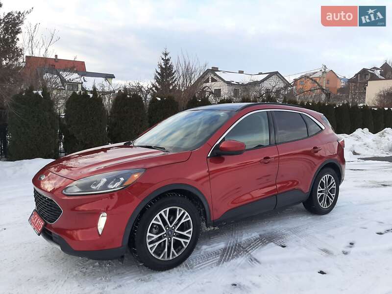 Позашляховик / Кросовер Ford Escape 2020 в Львові