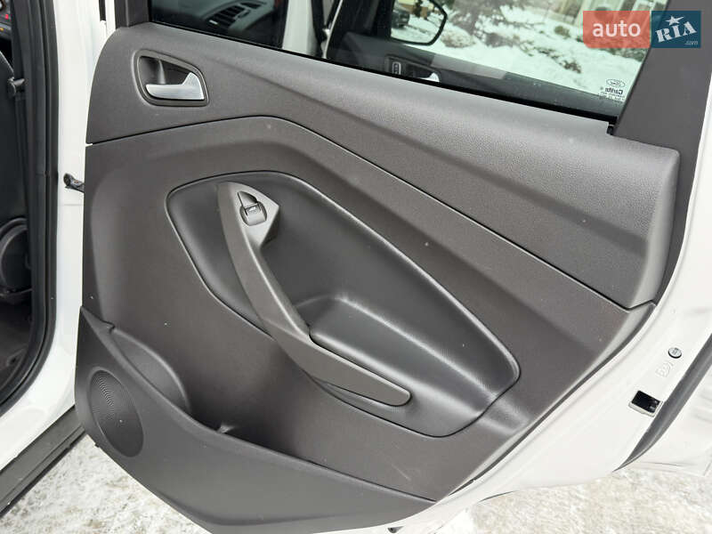 Внедорожник / Кроссовер Ford Escape 2018 в Дрогобыче