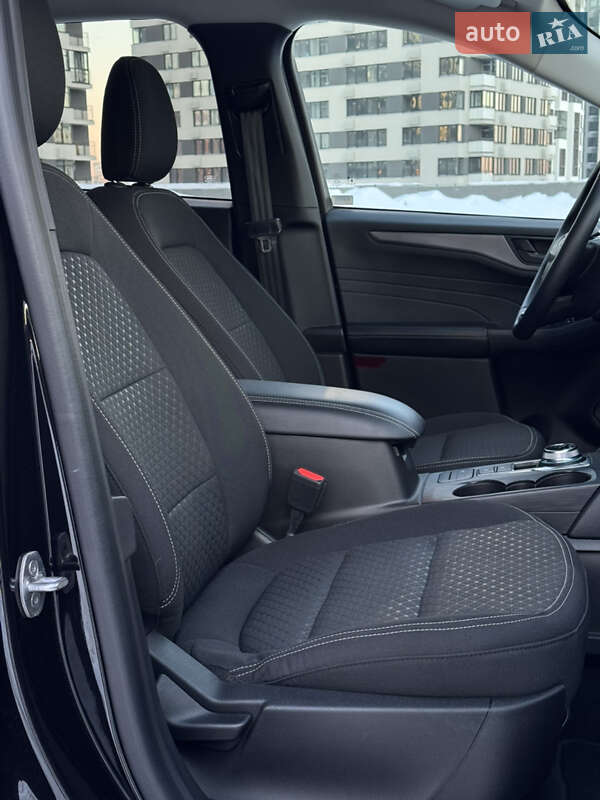 Позашляховик / Кросовер Ford Escape 2023 в Києві