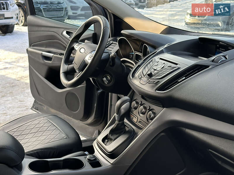 Позашляховик / Кросовер Ford Escape 2015 в Харкові фото 24 Позашляховик / Кросовер Ford Escape 2015 в Харкові
