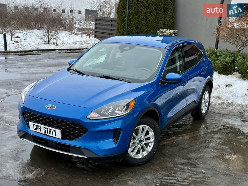 Внедорожник / Кроссовер Ford Escape 2019 в Стрые