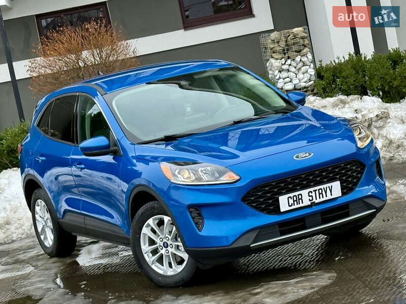 Внедорожник / Кроссовер Ford Escape 2019 в Стрые