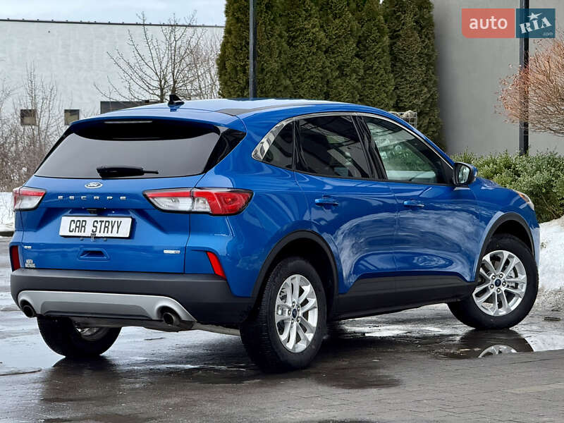 Внедорожник / Кроссовер Ford Escape 2019 в Стрые