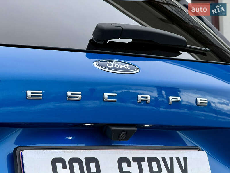 Внедорожник / Кроссовер Ford Escape 2019 в Стрые