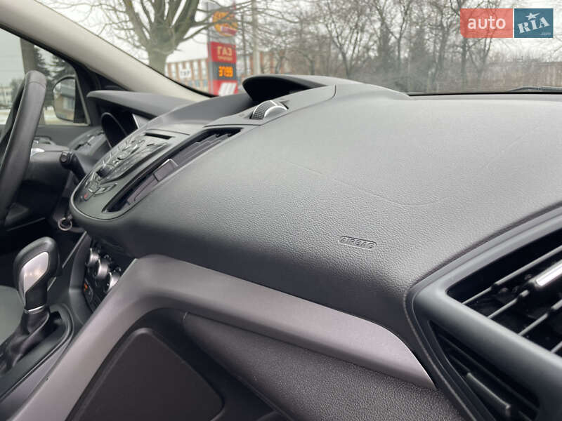 Позашляховик / Кросовер Ford Escape 2014 в Лубнах фото 50 Позашляховик / Кросовер Ford Escape 2014 в Лубнах