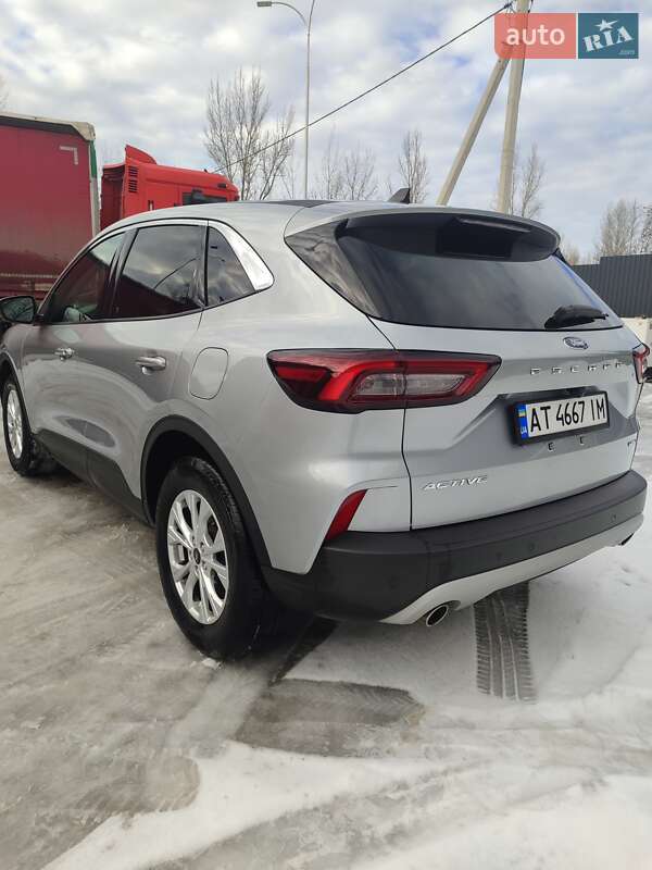 Внедорожник / Кроссовер Ford Escape 2023 в Галиче