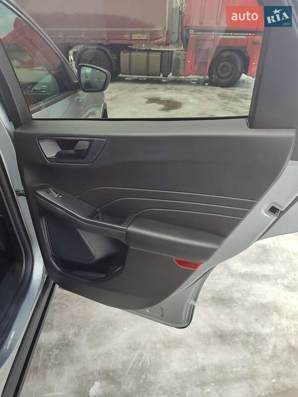 Внедорожник / Кроссовер Ford Escape 2023 в Галиче